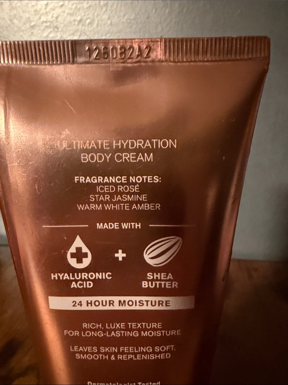 Bath & Body Works Pure Wonder Body Cream - 8 oz - Picture 2 of 4